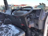 いすゞエルフ散水車小型（2t・3t）[写真31]