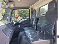 いすゞエルフ散水車小型（2t・3t）[写真32]