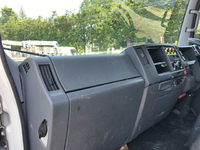 いすゞエルフ散水車小型（2t・3t）[写真33]