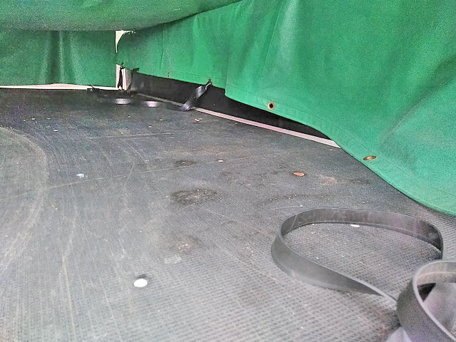 トヨタダイナ平ボディ小型（2t・3t）[写真12]