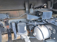 日野レンジャーパッカー車（塵芥車）中型（4t）[写真24]