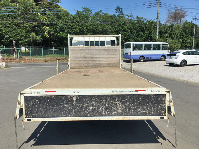 三菱ふそうキャンター平ボディ小型（2t・3t）[写真12]