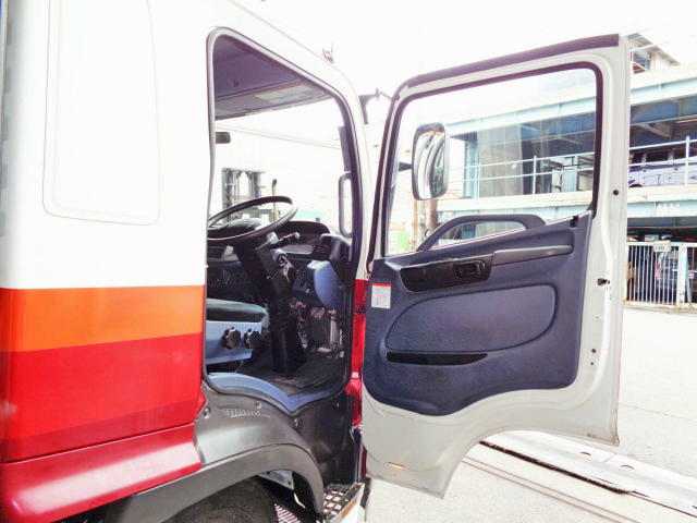 日野レンジャーアルミブロック中型（4t）[写真29]