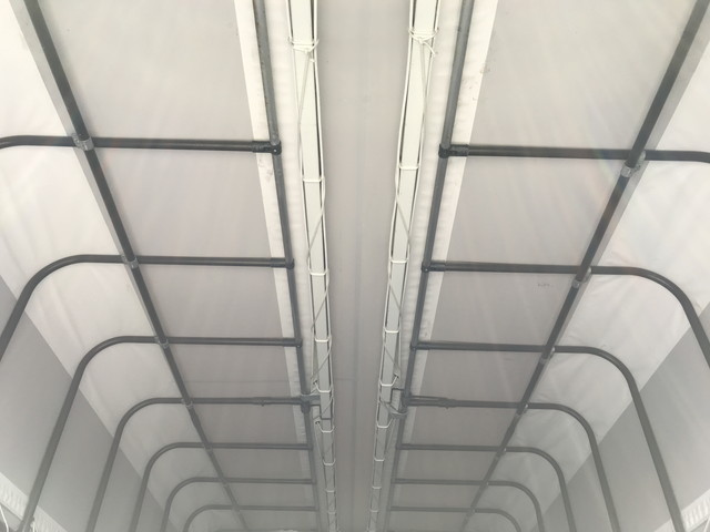 三菱ふそうキャンター幌ウイング小型（2t・3t）[写真14]