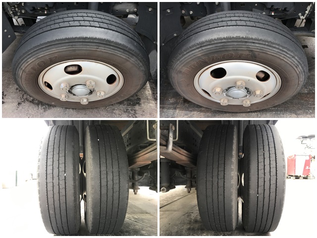 三菱ふそうキャンター幌ウイング小型（2t・3t）[写真26]