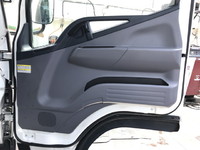 三菱ふそうキャンター幌ウイング小型（2t・3t）[写真31]