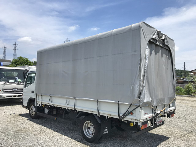三菱ふそうキャンター幌ウイング小型（2t・3t）[写真04]
