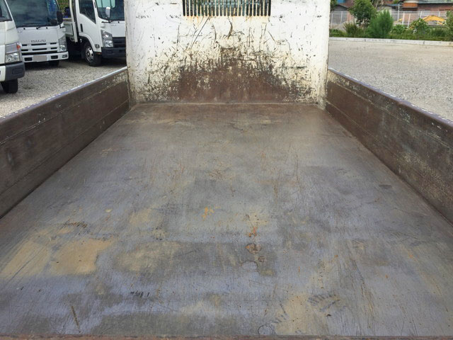 いすゞエルフダンプ小型（2t・3t）[写真12]