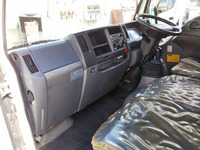 いすゞエルフダンプ小型（2t・3t）[写真32]