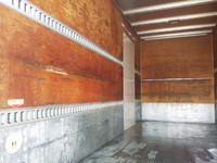 いすゞエルフアルミバン小型（2t・3t）[写真12]