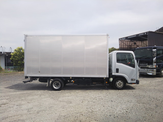 いすゞエルフアルミバン小型（2t・3t）[写真07]