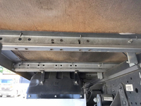 いすゞエルフアルミバン小型（2t・3t）[写真18]