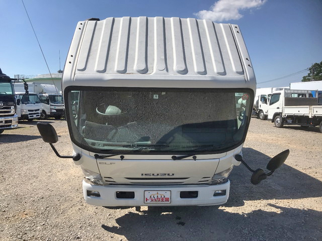 いすゞエルフアルミバン小型（2t・3t）[写真23]