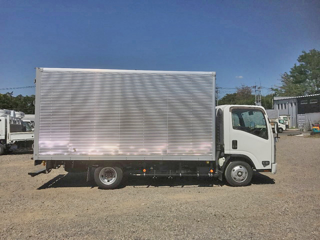 いすゞエルフアルミバン小型（2t・3t）[写真07]