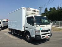 三菱ふそうキャンター冷凍車（冷蔵車）小型（2t・3t）[写真03]