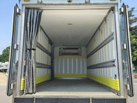 三菱ふそうキャンター冷凍車（冷蔵車）小型（2t・3t）[写真10]