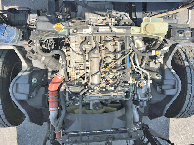 三菱ふそうキャンター冷凍車（冷蔵車）小型（2t・3t）[写真27]