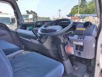 三菱ふそうキャンター冷凍車（冷蔵車）小型（2t・3t）[写真34]