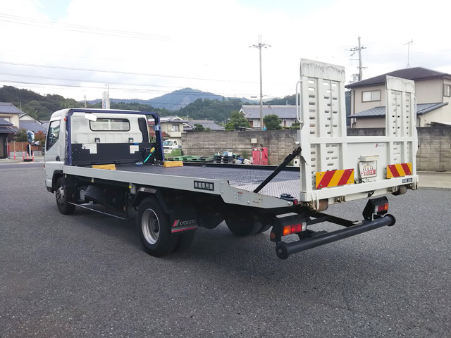 三菱ふそうキャンターセーフティローダー小型（2t・3t）[写真04]