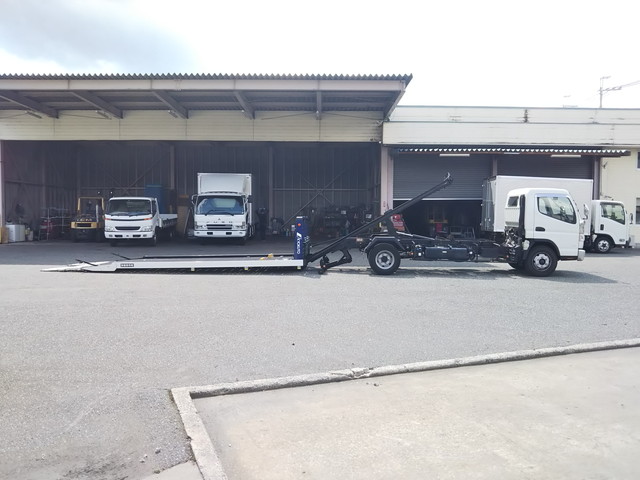 三菱ふそうキャンターセーフティローダー小型（2t・3t）[写真08]