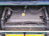 いすゞエルフパッカー車（塵芥車）小型（2t・3t）[写真12]