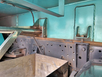 いすゞエルフパッカー車（塵芥車）小型（2t・3t）[写真21]