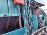 いすゞエルフパッカー車（塵芥車）小型（2t・3t）[写真25]