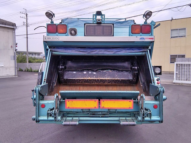 いすゞエルフパッカー車（塵芥車）小型（2t・3t）[写真07]