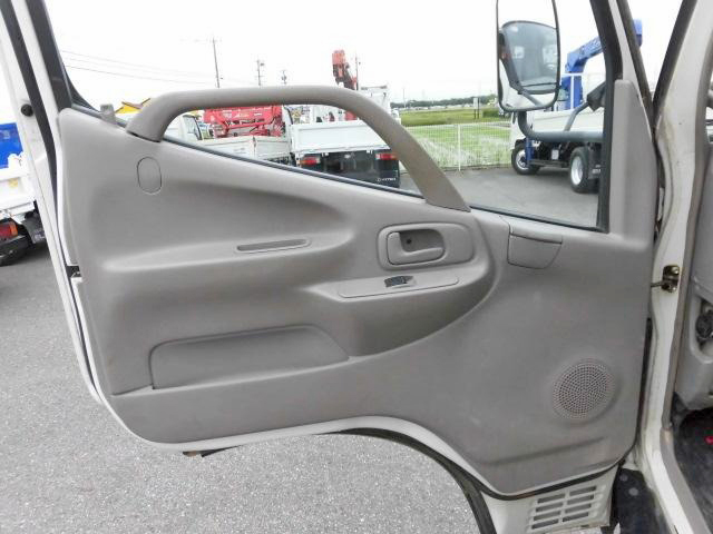 日野デュトロユニック3段小型（2t・3t）[写真23]