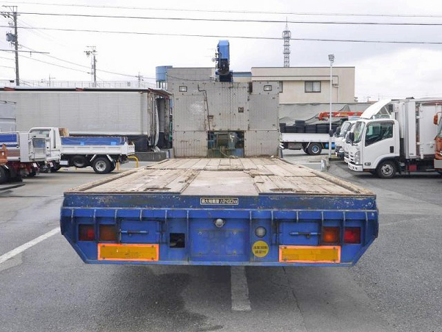 三菱ふそうスーパーグレートセルフクレーン3段大型（10t）[写真10]