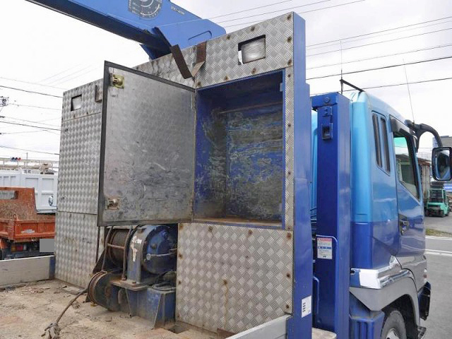 三菱ふそうスーパーグレートセルフクレーン3段大型（10t）[写真15]