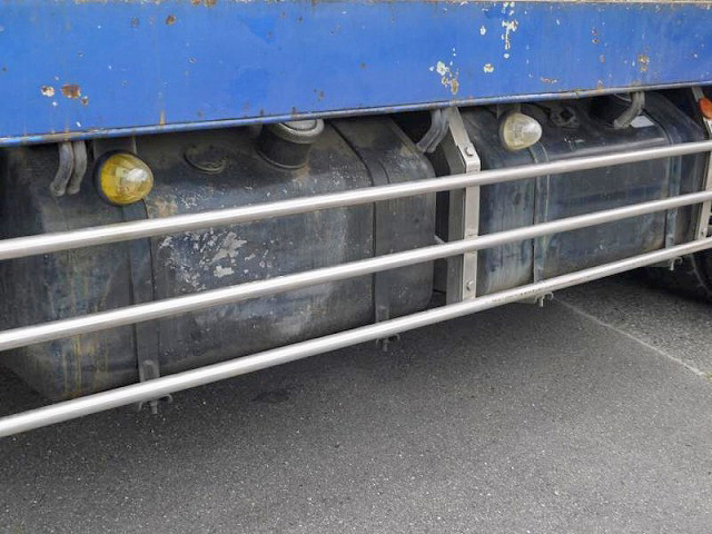 三菱ふそうスーパーグレートセルフクレーン3段大型（10t）[写真21]