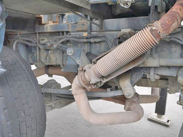 三菱ふそうスーパーグレートセルフクレーン3段大型（10t）[写真30]