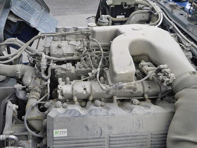 三菱ふそうスーパーグレートセルフクレーン3段大型（10t）[写真31]