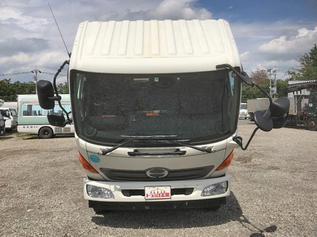 日野レンジャーユニック4段中型（4t）[写真11]