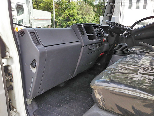 いすゞエルフ平ボディ小型（2t・3t）[写真32]