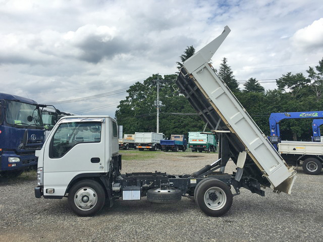 いすゞエルフダンプ小型（2t・3t）[写真06]