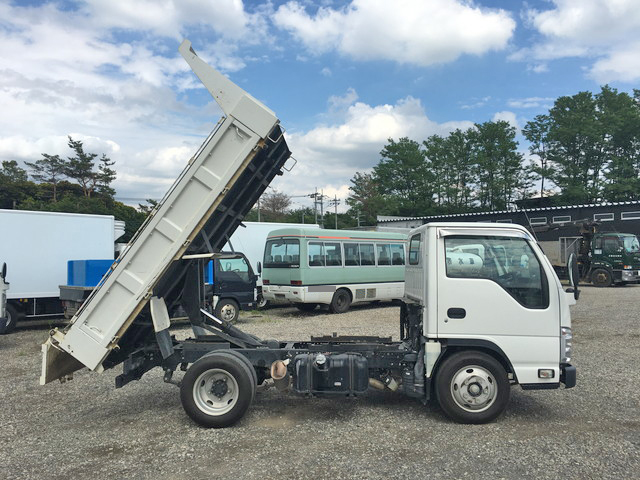 いすゞエルフダンプ小型（2t・3t）[写真07]