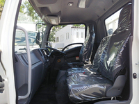 いすゞフォワードセーフティローダー中型（4t）[写真29]