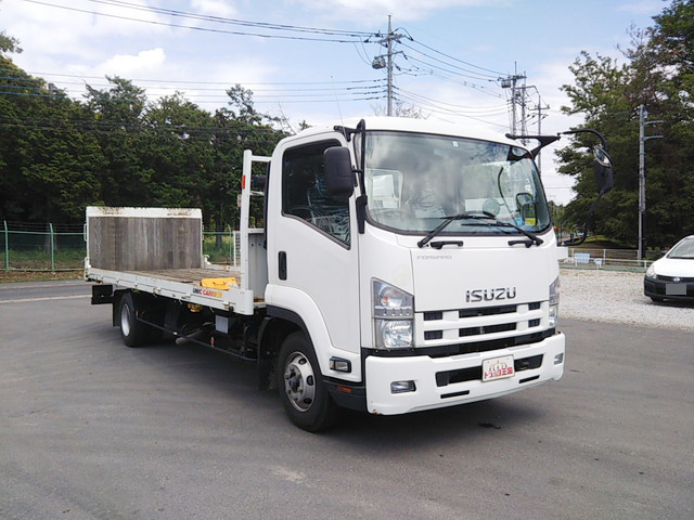 いすゞフォワードセーフティローダー中型（4t）[写真03]