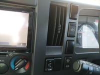 いすゞフォワードセーフティローダー中型（4t）[写真35]