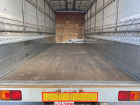 日野レンジャー幌ウイング中型（4t）[写真17]