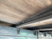 日野レンジャー幌ウイング中型（4t）[写真21]