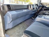 日野レンジャー幌ウイング中型（4t）[写真33]