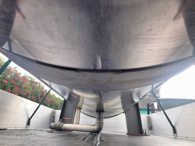 いすゞエルフタンク車（タンクローリー）小型（2t・3t）[写真14]