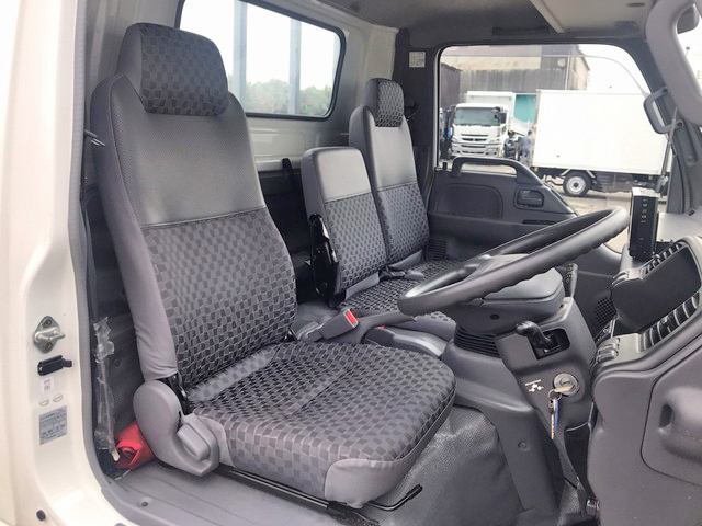 いすゞエルフタンク車（タンクローリー）小型（2t・3t）[写真31]