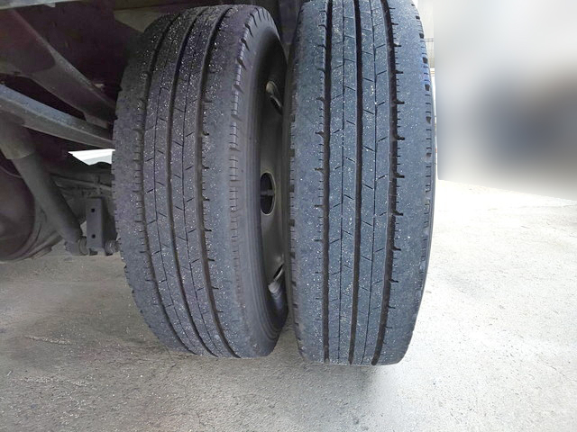 マツダタイタン平ボディ小型（2t・3t）[写真11]