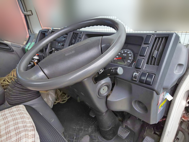 マツダタイタン平ボディ小型（2t・3t）[写真24]