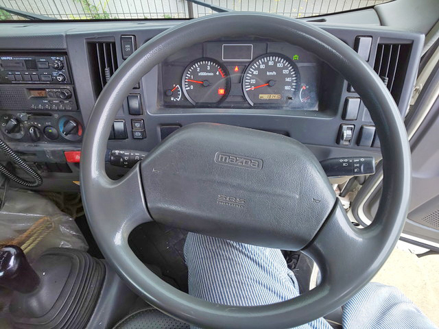 マツダタイタン平ボディ小型（2t・3t）[写真27]