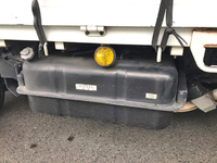 三菱ふそうキャンター平ボディ小型（2t・3t）[写真20]